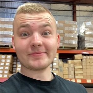 Meet your Posher, Mitchell